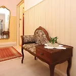 Apartment Three-bedroom In