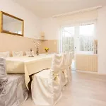 Three-bedroom In Apartment