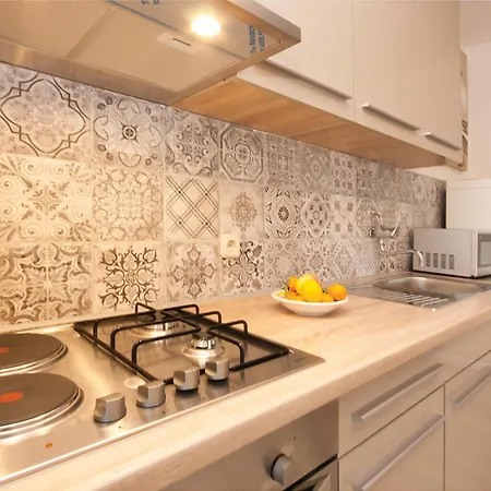Three-bedroom In Apartment
