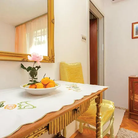 Cozy In Brodarica With Wifi Brodarica (Sibenik-Knin)