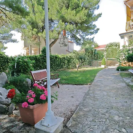 Three-bedroom In * Brodarica (Sibenik-Knin)