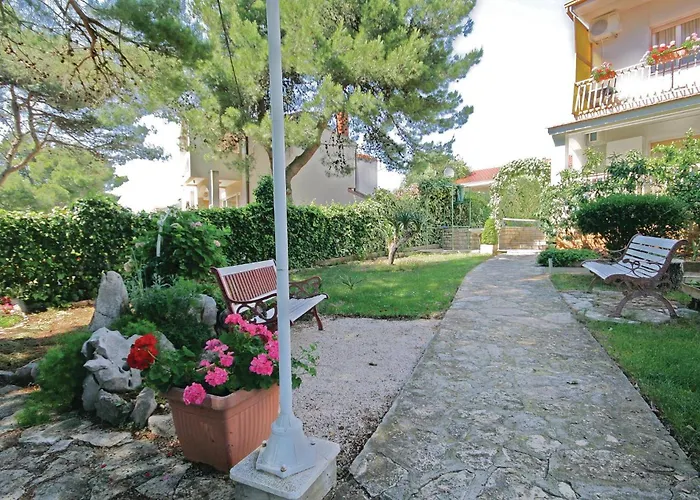 Three-bedroom In * Brodarica (Sibenik-Knin)