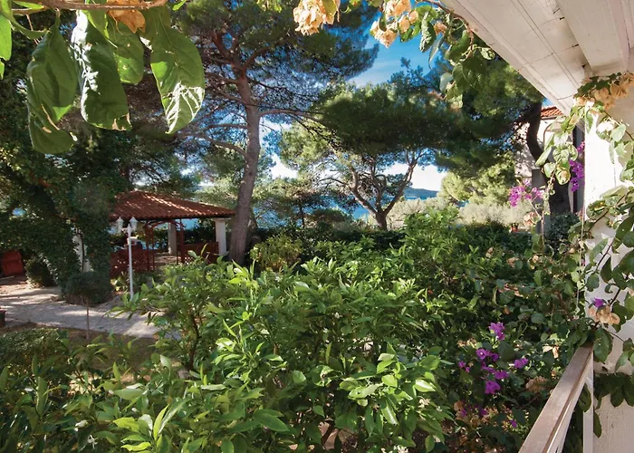 Three-bedroom In Appartement Brodarica (Sibenik-Knin)